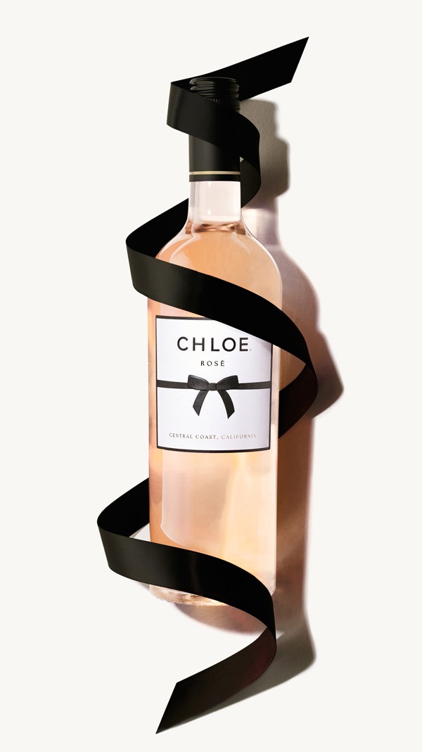 Bottle image with ribbon