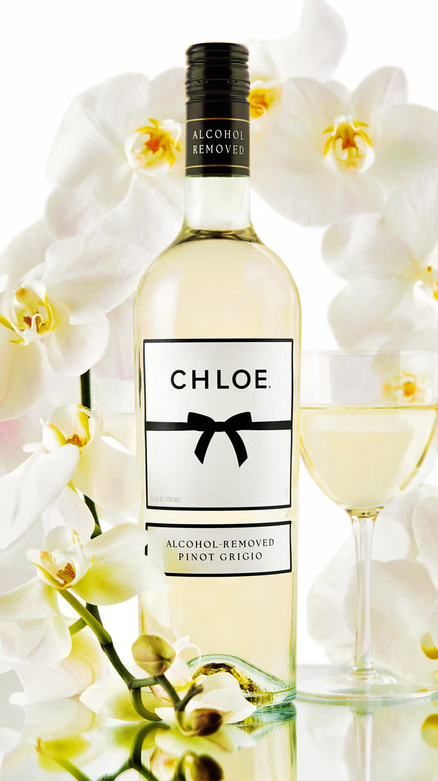 Bottle image with ribbon